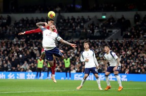 南宫娱乐-转会期利物浦调整名单以备全明星赛，状态回暖环节打磨，信心回归，年轻球员得到机会的简单介绍