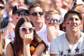 NG28- 晋级下一阶段引发热议！，Ming在德国队比赛中夺冠引发球迷热议