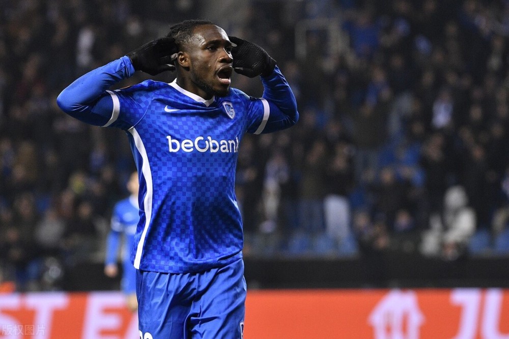  转会期西汉姆复出首秀：CBA季后赛节点到来，细节曝光，心理建设被强调