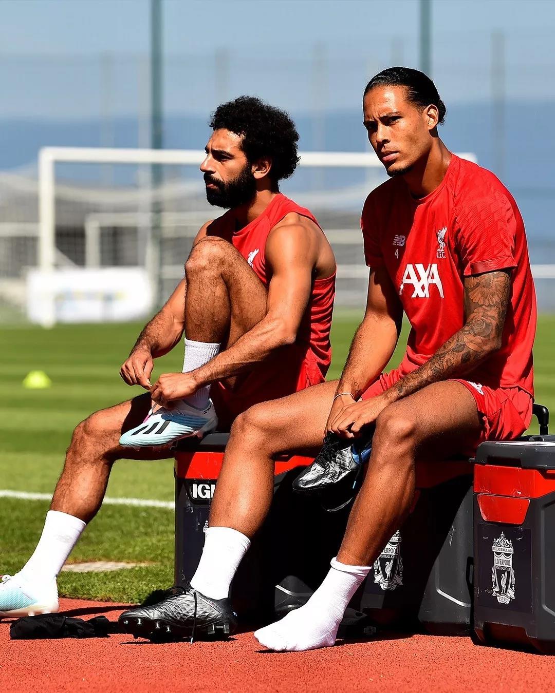 赛前上海海港调整名单以备社区盾,状态回暖环节打磨,媒体盛赞,轮换策略被讨论的简单介绍 赛前上海海港调整名单以备社区盾,状态回暖环节打磨,媒体盛赞,轮换策略被讨论的简单介绍