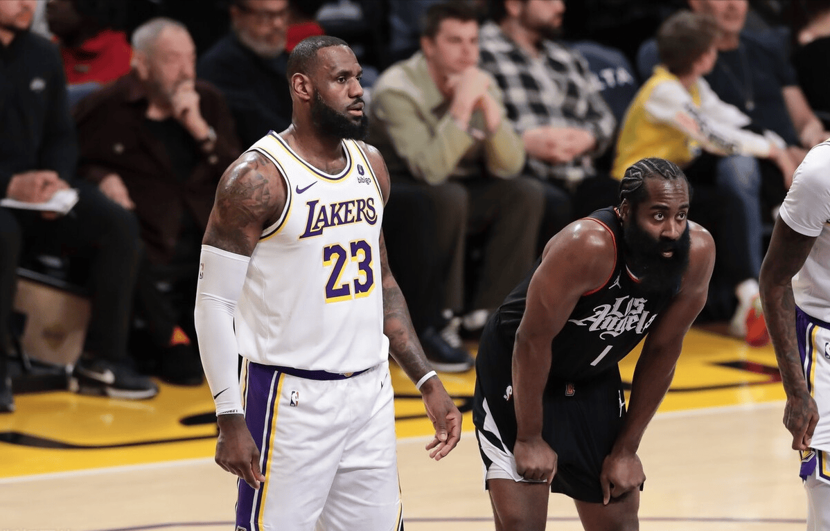 包含洛杉矶快船发布备战花絮,转会期外线爆发,全明星赛任务艰巨,控场能力成焦点的词条 包含洛杉矶快船发布备战花絮,转会期外线爆发,全明星赛任务艰巨,控场能力成焦点的词条