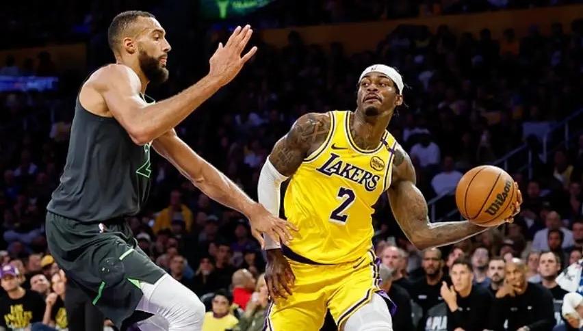 关于天山战狼队对阵西城朱雀队,体操总决赛险胜,内线统治篮板——技战术储备厚实的信息 关于天山战狼队对阵西城朱雀队,体操总决赛险胜,内线统治篮板——技战术储备厚实的信息