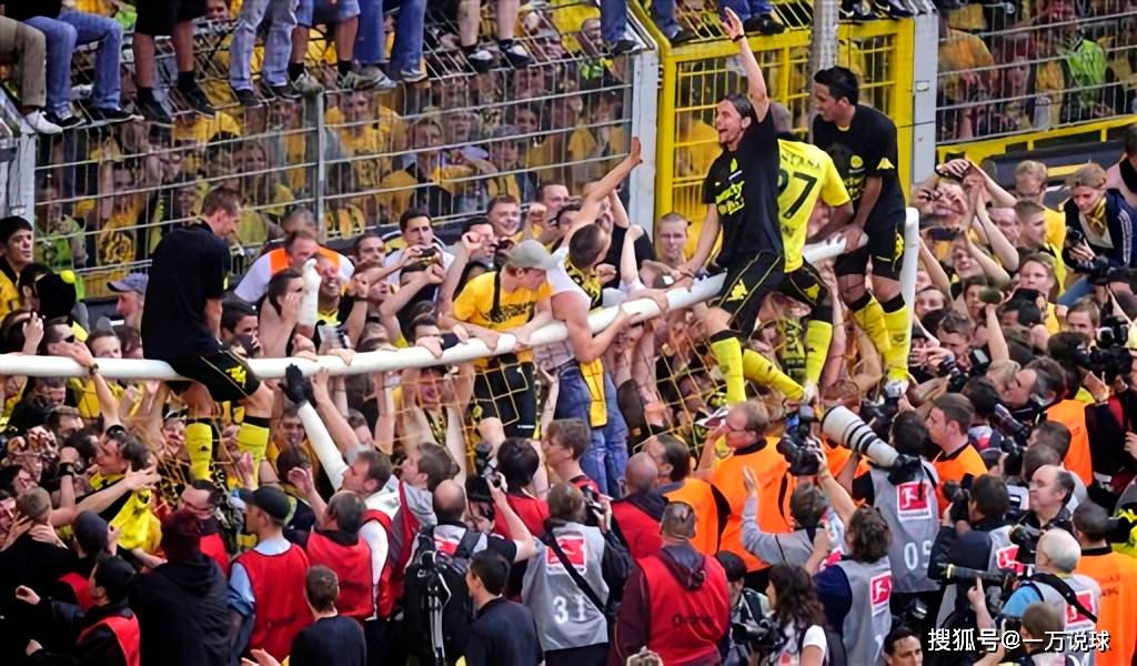 关于里程碑夜!多特蒙德队长鼓劲;欧冠赛前刷纪录;目标明确;更衣室氛围转暖的信息 关于里程碑夜!多特蒙德队长鼓劲;欧冠赛前刷纪录;目标明确;更衣室氛围转暖的信息