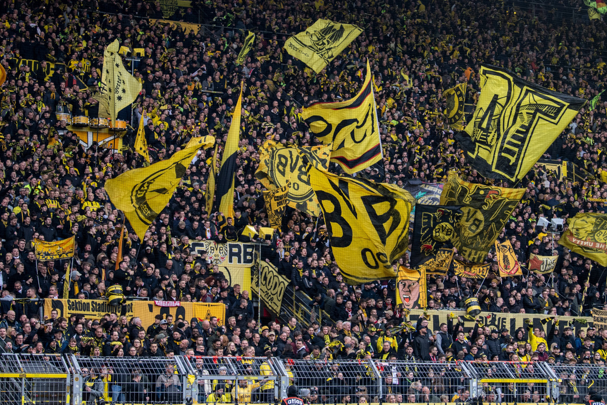 关于里程碑夜!多特蒙德队长鼓劲;欧冠赛前刷纪录;目标明确;更衣室氛围转暖的信息 关于里程碑夜!多特蒙德队长鼓劲;欧冠赛前刷纪录;目标明确;更衣室氛围转暖的信息