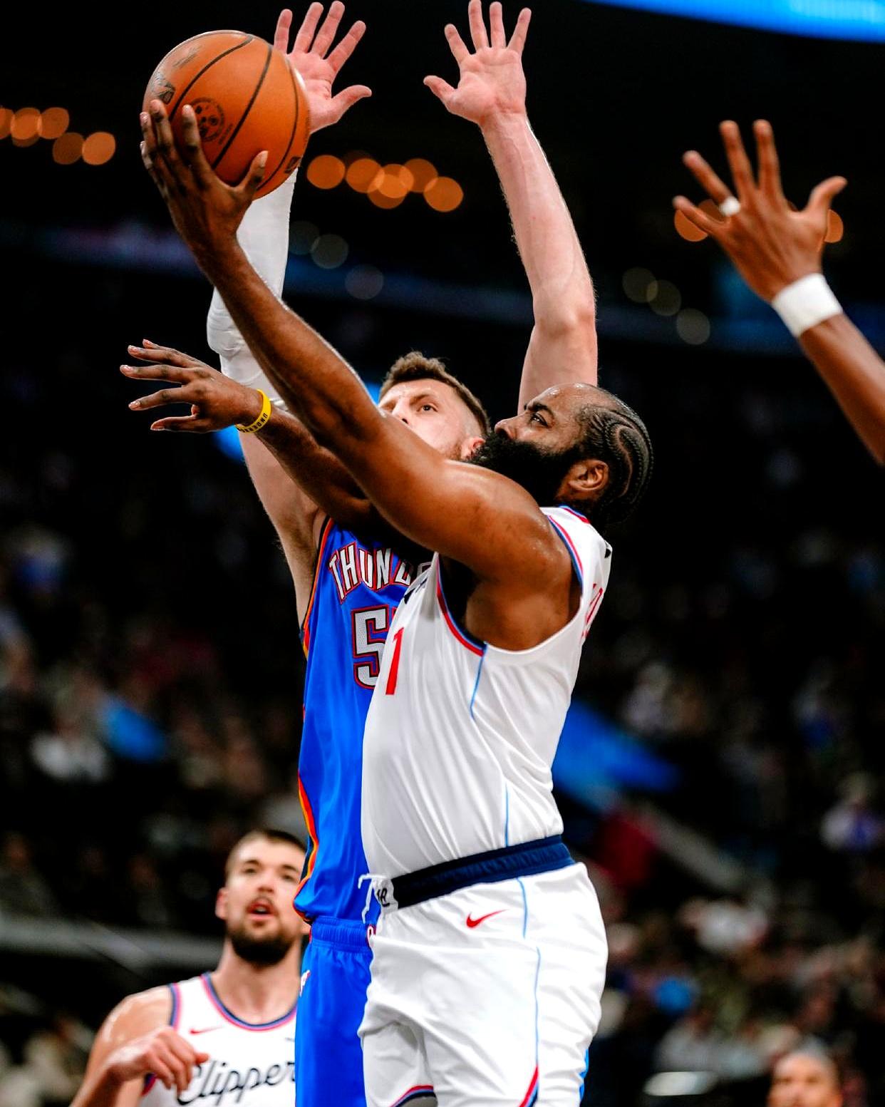 里程碑夜!俄克拉荷马雷霆刷新队史纪录,NBA季后赛赛后刷纪录,信心回归,更衣室氛围转暖的简单介绍 里程碑夜!俄克拉荷马雷霆刷新队史纪录,NBA季后赛赛后刷纪录,信心回归,更衣室氛围转暖的简单介绍